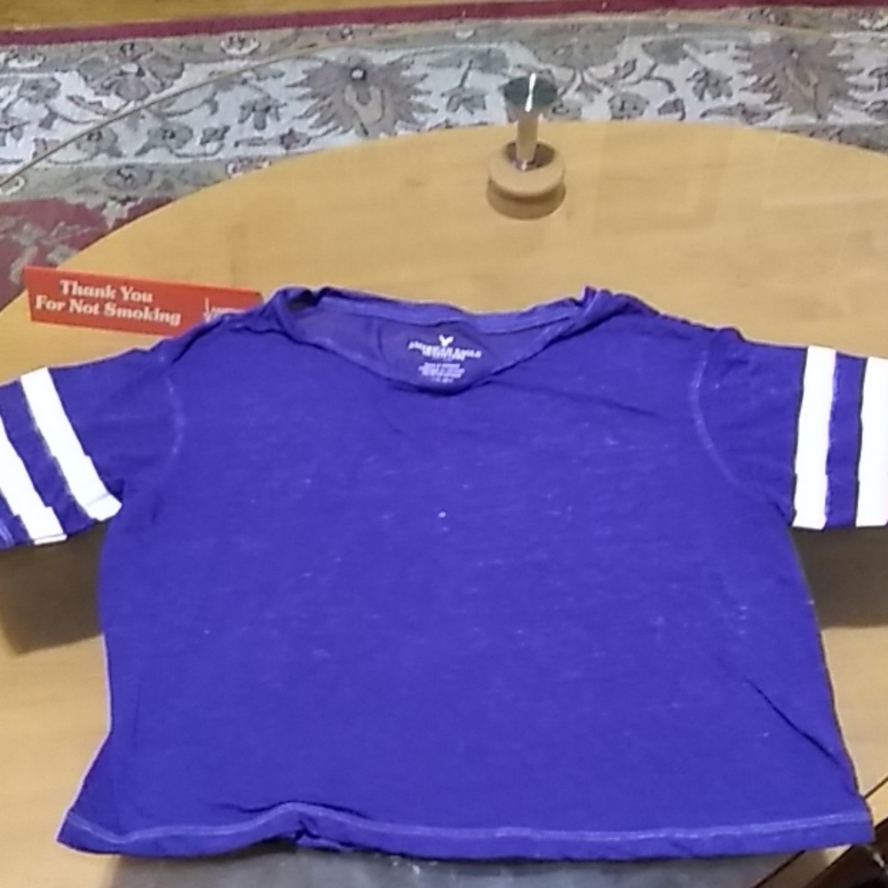American eagle XS ladies top. Thin